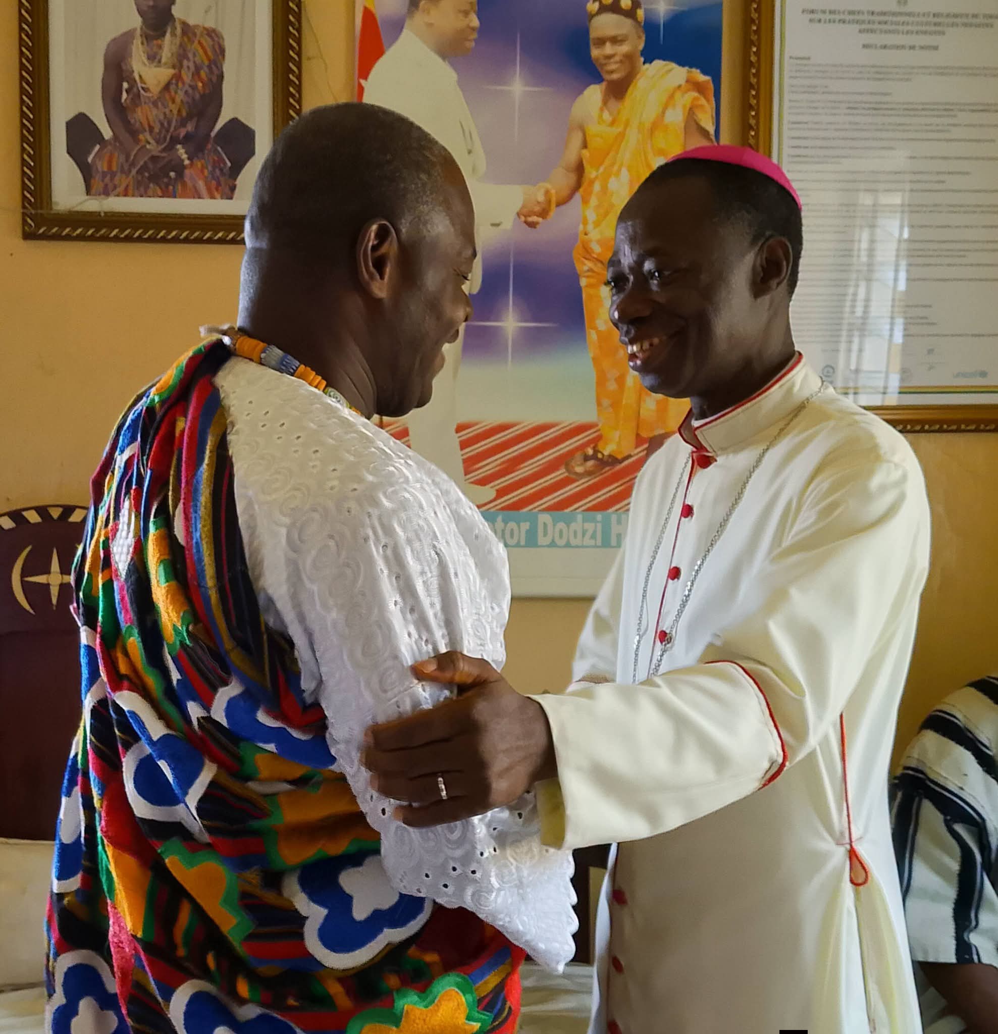 Kpalimé | Mgr AMEKUSE a présenté, ce lundi, ses civilités au Chef canton de Kpalimé