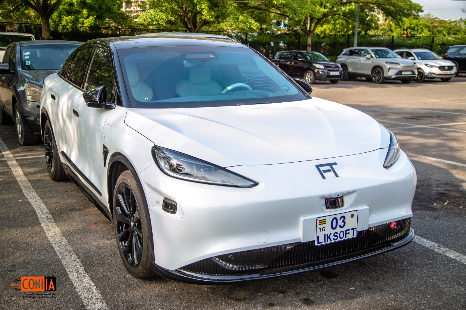 «Kids Innovations Days»| Tesla et Liksoft Elewou : Deux voitures d'exception en attraction...