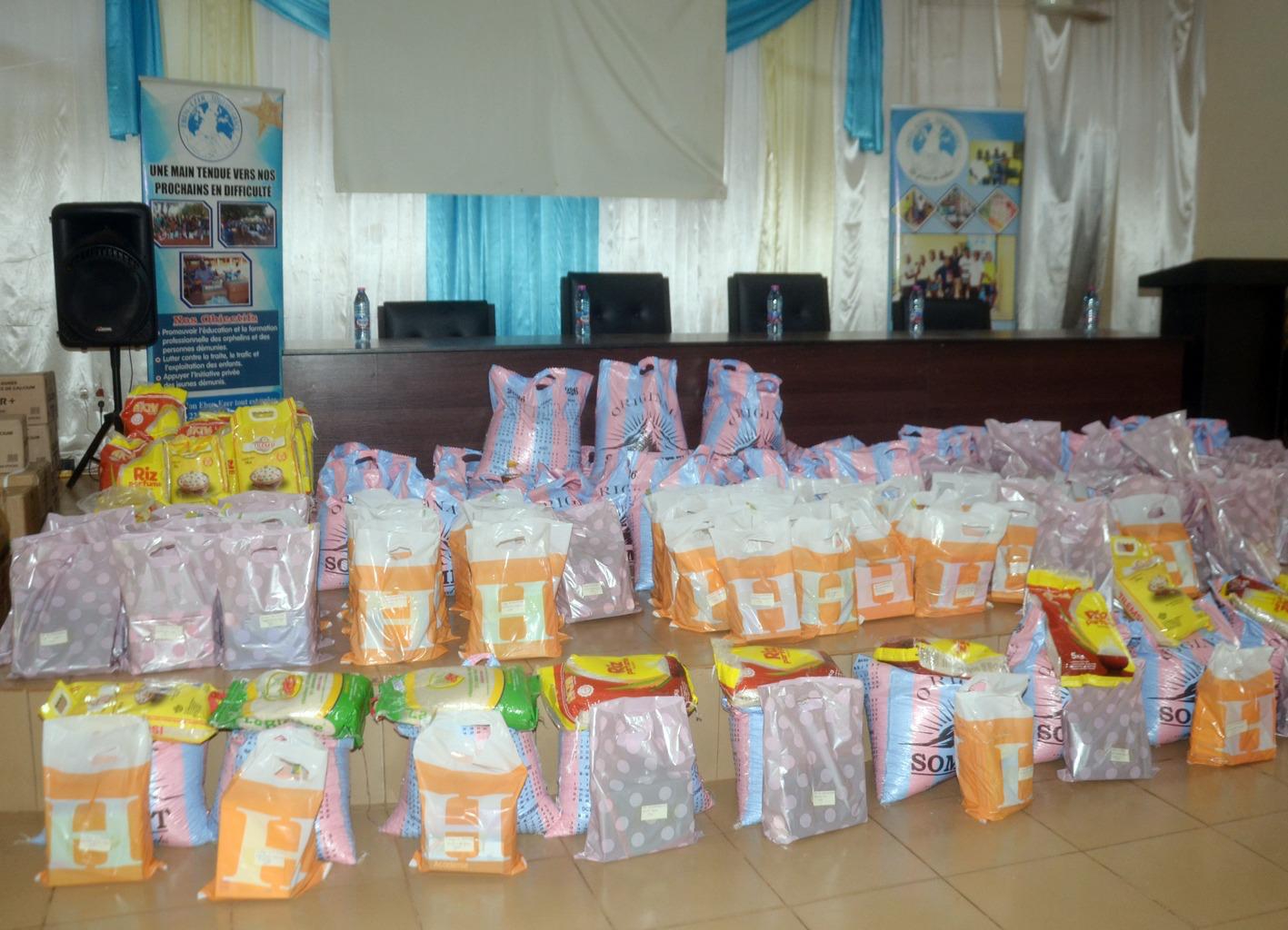 Rentrée scolaire 2026-2027 : L’Association EBEN-EZER « Tout est Grâce » offre des kits scolaires à Vogan